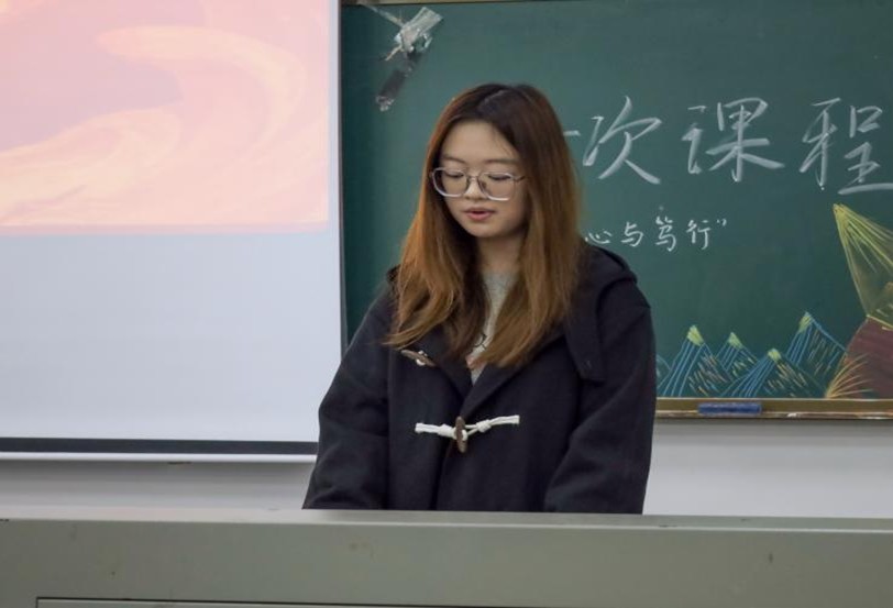 4ad382ebd9e54ad786b54257c27ee4b7.jpg 4ad382ebd9e54ad786b54257c27ee4b7.jpg