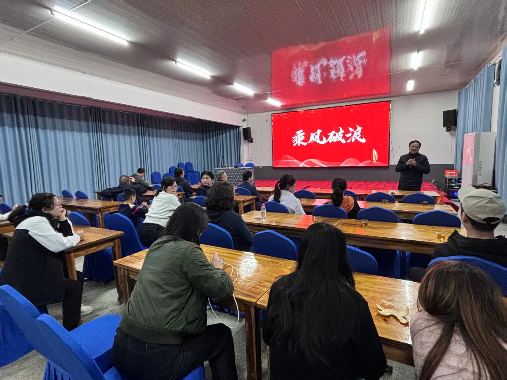 d7657de6e9f747ebb822f057b29b811d.jpg d7657de6e9f747ebb822f057b29b811d.jpg